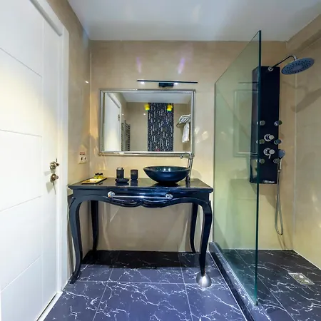 Hotel In Pera Boutique